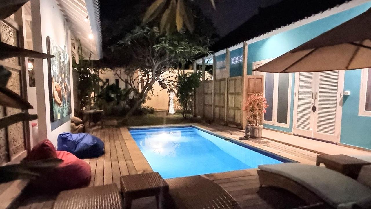 Starling Villas サヌール エクステリア 写真
